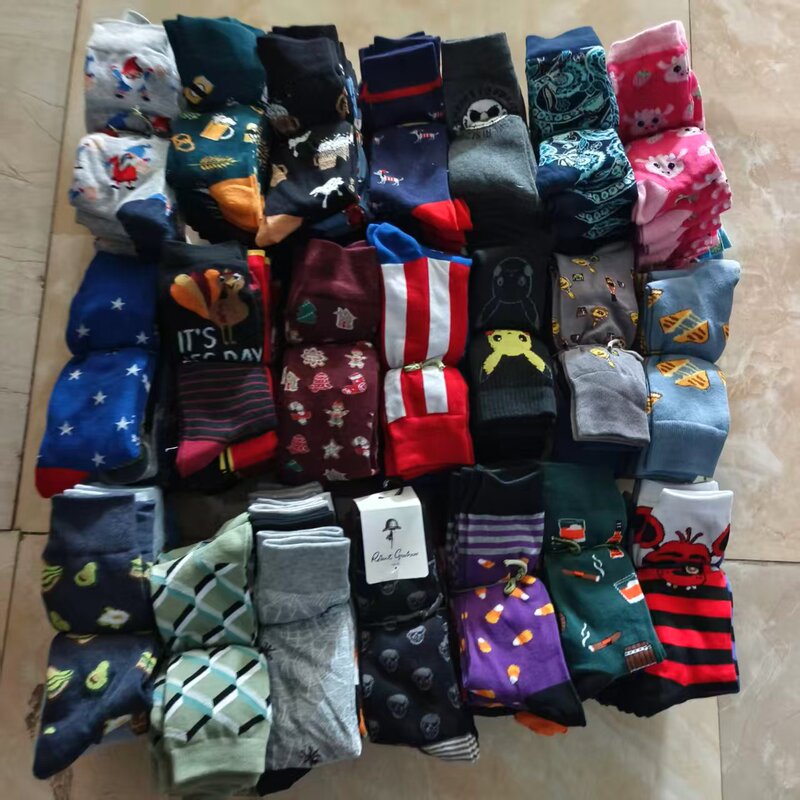 High Tube Socks for Men and Women, Jacquard, Beautiful New Style, Breathable, Sweat-Absorbent, Dry, Skin-Friendly and Comfortable, Ready for Wholesale High Tube Socks for Men and Women, Jacquard, Beautiful New Style, Breathable, Sweat-Absorbent, Dry, Skin-Friendly and Comfortable, Ready for Wholesale