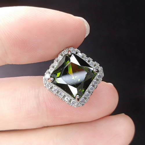 European and American high-end luxury Paraiba square pendant female princess cut through hole bracelet accessories dual-use diy jewelry