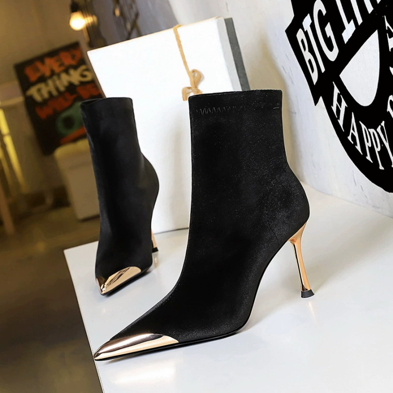 Банкетные сапоги в европейском и американском стиле с короткими каблуками