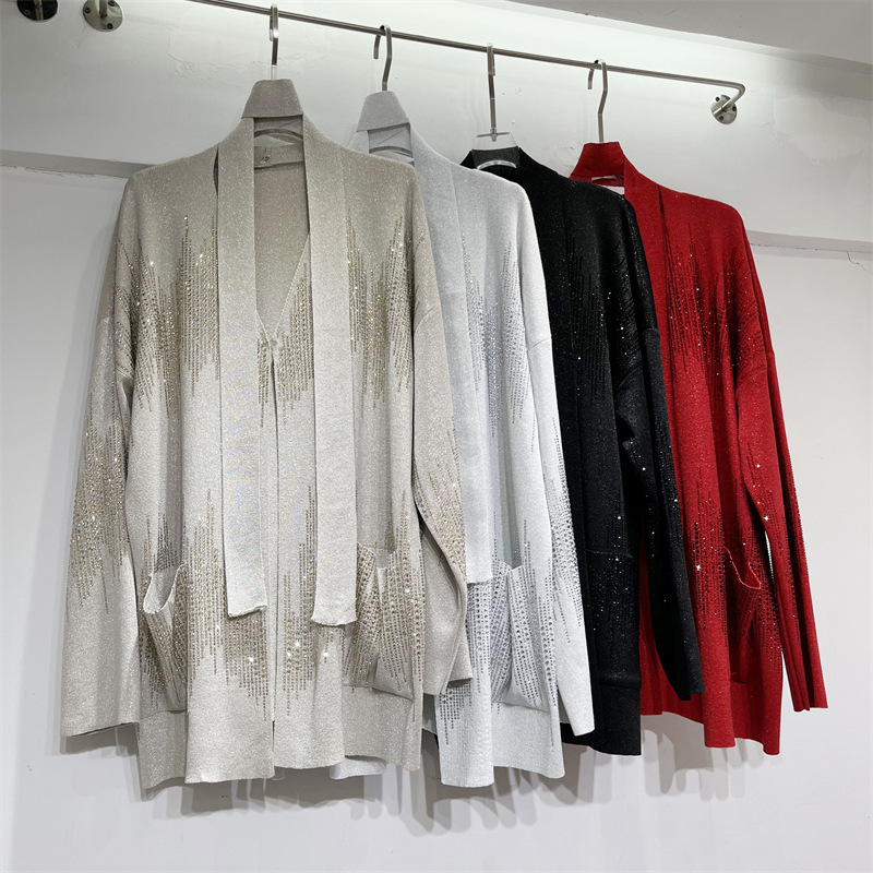 European and American style, heavy-duty, large pocket, full-body rhinestone design, fashionable, loose-fitting, slimming, mid-length knitted cardigan European and American style, heavy-duty, large pocket, full-body rhinestone design, fashionable, loose-fitting, slimming, mid-length knitted cardigan