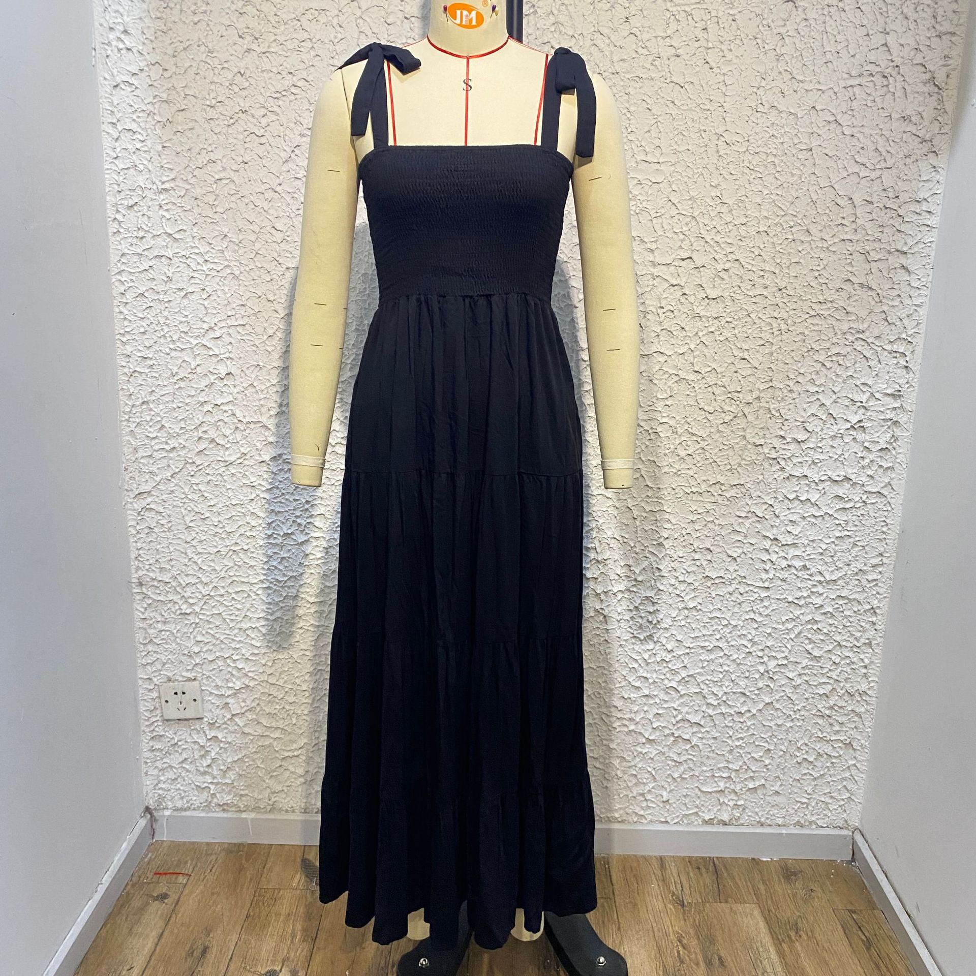 259g Weight Maxi Long Dress Dress Length Type Sleeveless Sleeve Length Regular Dress Dresses Type Regular Sleeve Sleeve Type Polyester Fabric Type High Waist Waist Line Daily Occasion Strap Neckline Regular Fit Fit Type Printing, Polka Dots Pattern Summer, Spring Season Women's Gender Elegant Style Wholesale Women's Elegant Printing Polka Dots Daily Strap Sleeveless Regular Dress 86
