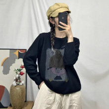 2025秋季新款 复古卡通女孩印花做旧针织毛衣 宽松圆领套头厚毛衣