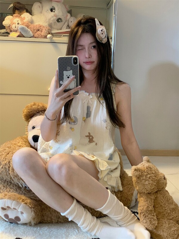 Real Shot of the New Summer Korean-Style Cute Cloud Cartoon Suspenders Shorts Loungewear Pajama Set for Women