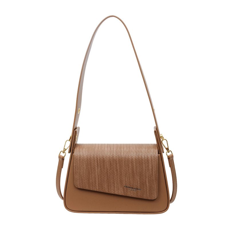 Este año, bolsos populares de comercio exterior para mujeres 2025 nuevo estilo transfronterizo de estilo extranjero multifuncional pequeño mochila de estilo fragante bolso de hombro pequeño