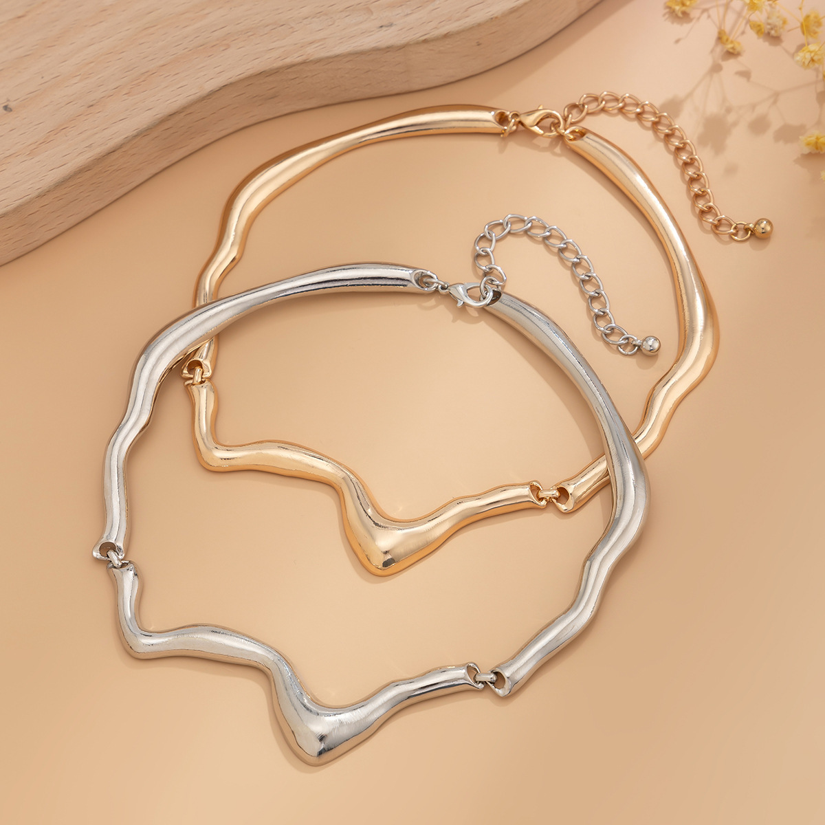 Waves Pattern Streetwear Waves Alloy Choker Wholesale