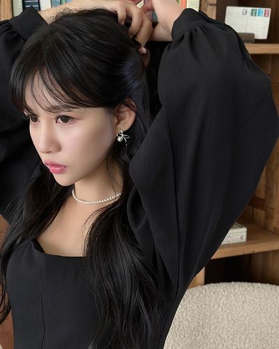 Korean jewelry all-over S925 silver ins style pearl bow natural agate temperament versatile earrings and ear buttons for women