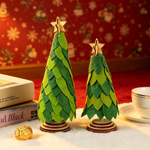 �}�Q�������b�Ʒ�[�� Felt Mini Christmas Tree Tabletop Decor