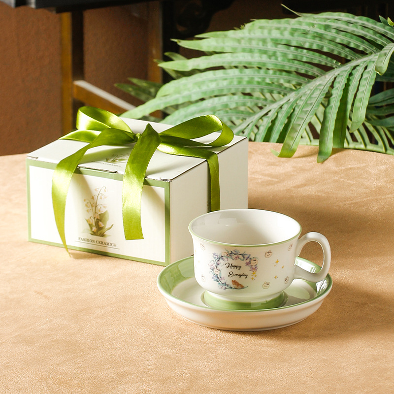 Tazas de café medievales finlandesas pintadas a mano marrón de cerámica tazas de latte tazas de cerámica platos caja de regalo