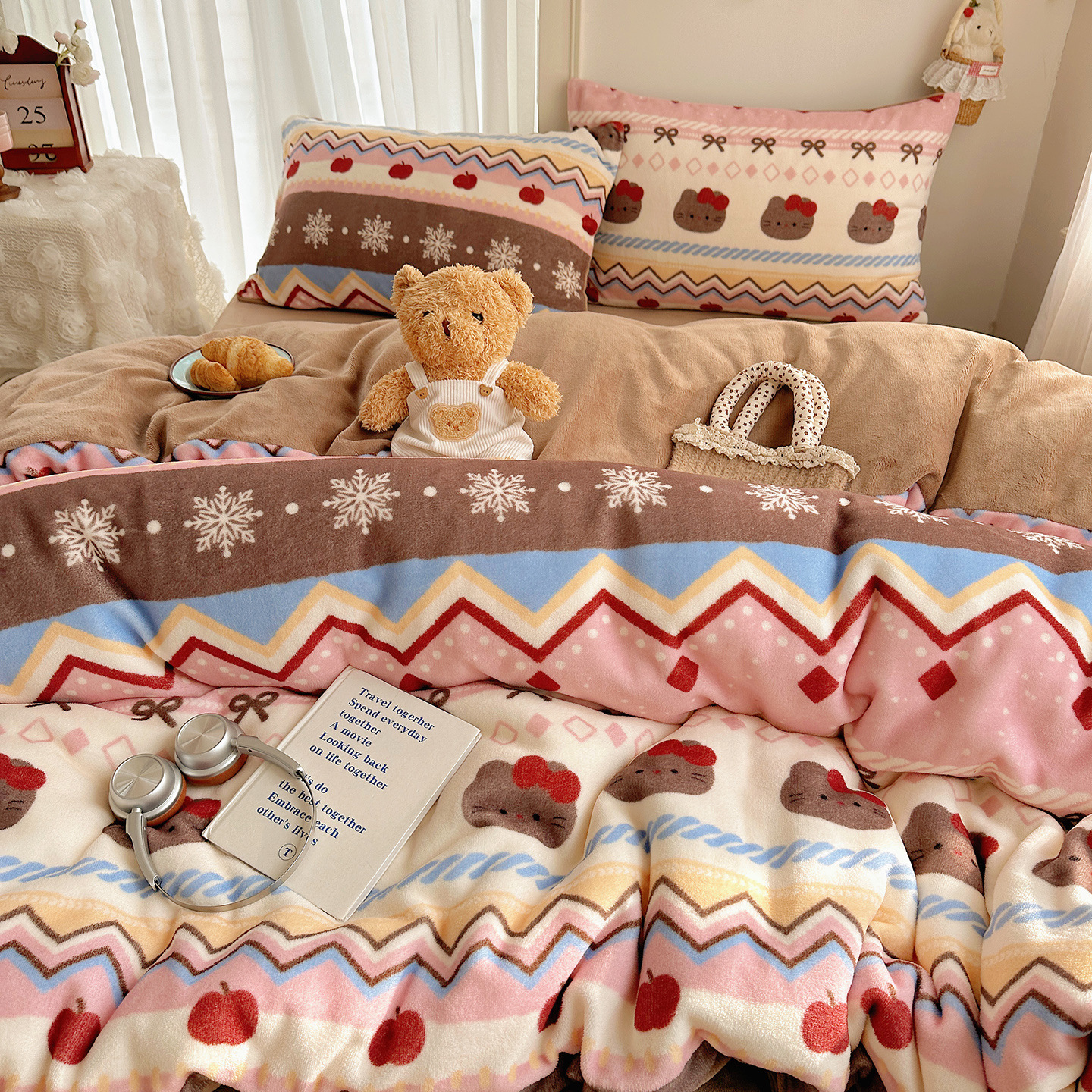 Madre y bebé clase A dormir desnudo invierno leche de peluche de cuatro piezas princesa viento caricatura encantadora sopa cubierta cubierta de tres piezas