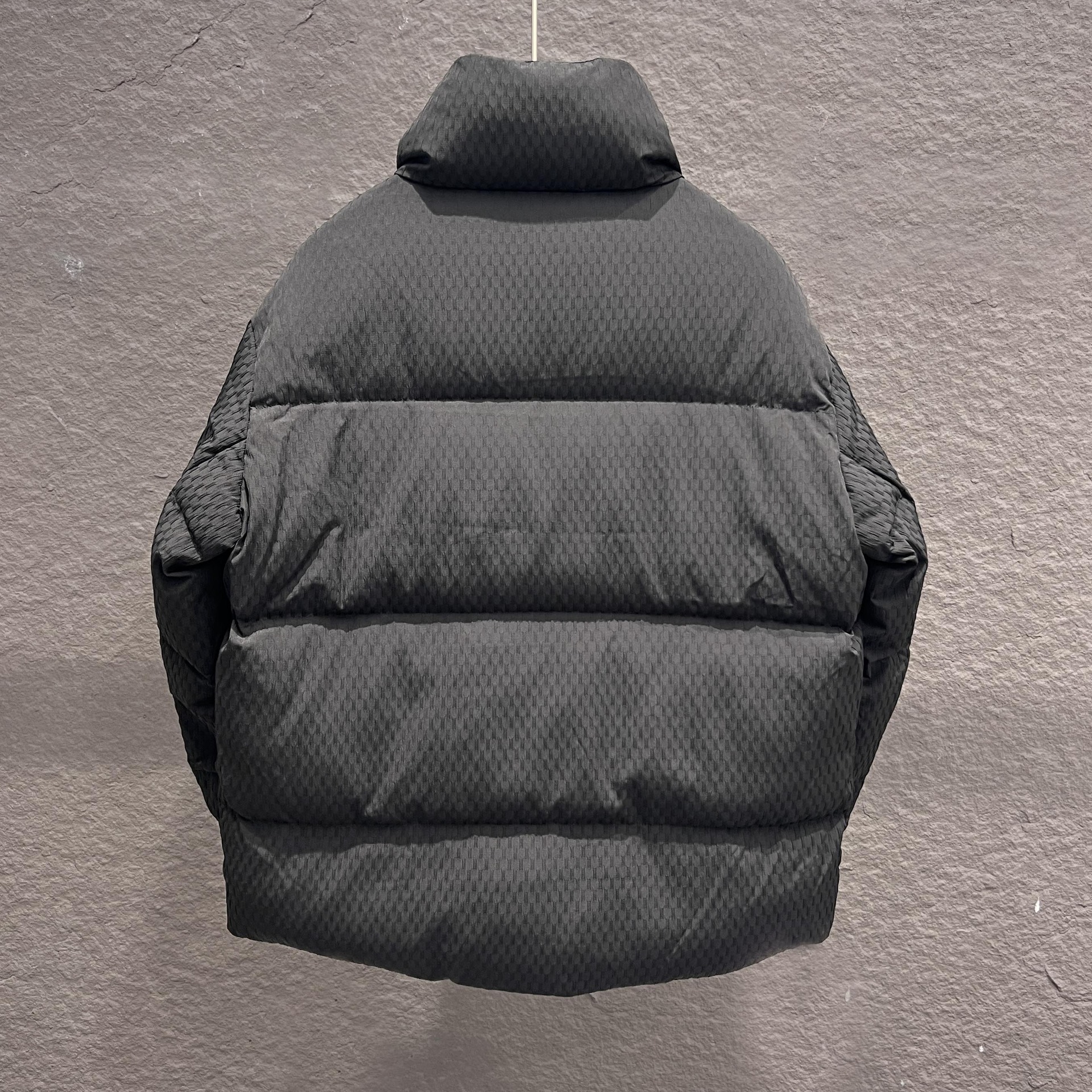 Vyriški drabužiai Žieminiai nauji vyriški sustorinti šilko medvilniniai švarkai iš tekstūruoto audinio, lengvi, verslo, prabangūs, madingi, šilko medvilniniai švarkai_voghion.com