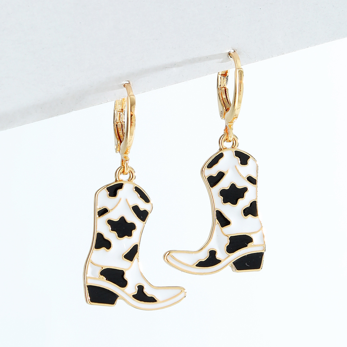 Stylish Oil Dripping Western Cowboy Boots Earrings