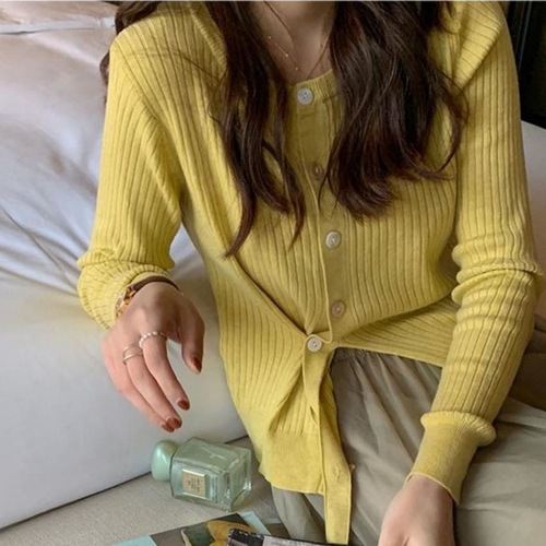 Cardigan Knit Top Loose Women's Design Fashion Minority Gentle Style Outfit Top Base Shirt Spring and Autumn Stylish Innerwear