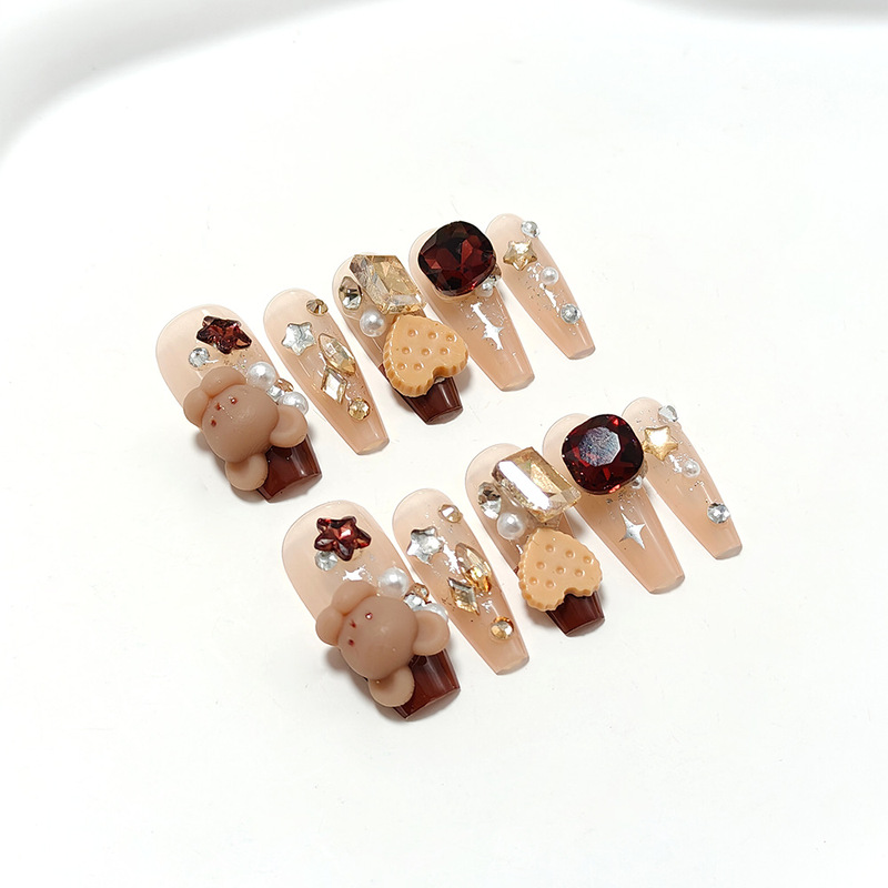 Maillard Bear Handmade Wearable Nails High-End Autumn and Winter Brown Manicure Whitening Fake Nail Patch