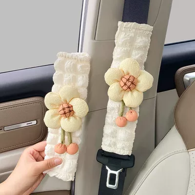 and Comfortable, Universal Car Interior — Sürətlər qutusu və əl tormozu başlıqları - white-style-a-pair-of-creamy-yellow-flowers-puff-shoulder-pads