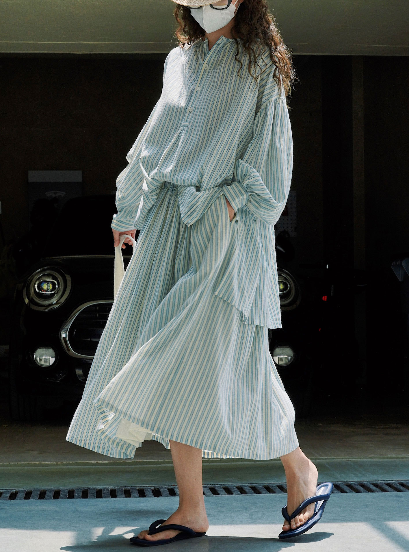 0CE41476-916F-4CFB-AAB2-3AA323