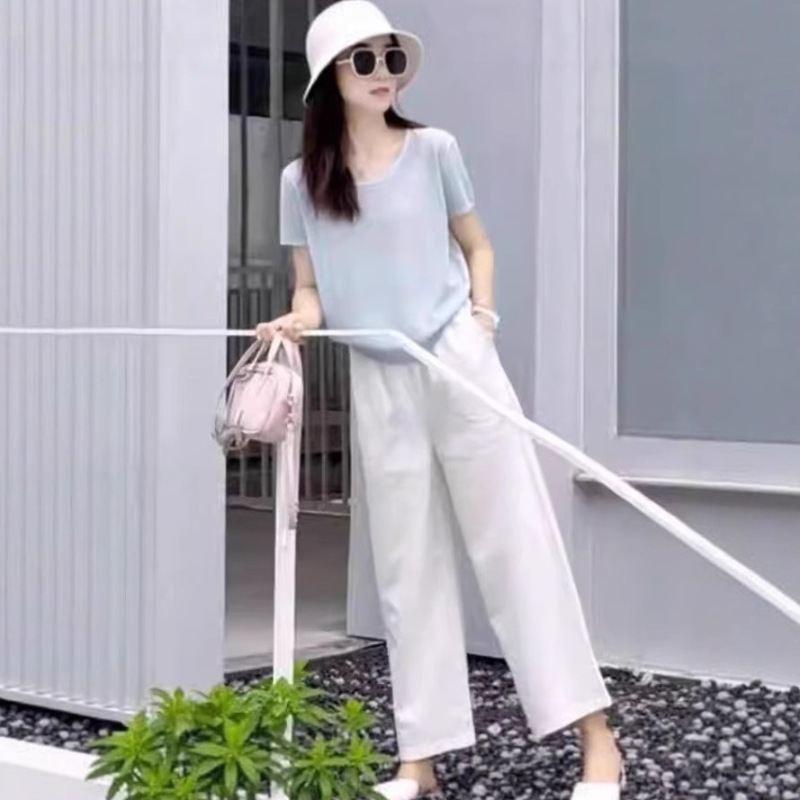 リラックスした夏服、ファッショナブルで高級感のある痩身と年齢軽減のブルー半袖カジュアルパンツの女性用2点セット|undefined