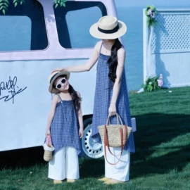 亲子装;童羽绒服;童连衣裙