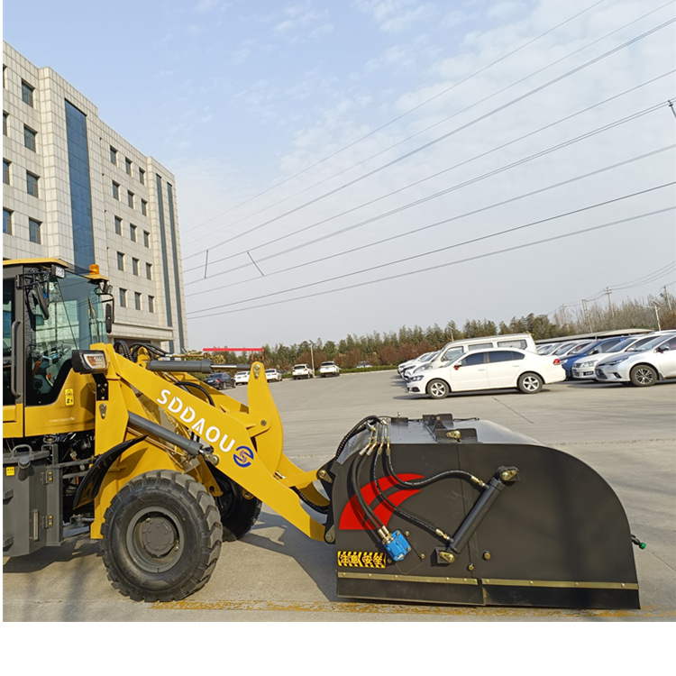 3吨叉车加装清扫器道路封闭式清扫器带边刷喷淋装载机改装清扫车