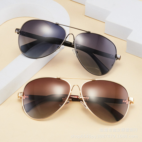 Wholesale of the same high-end slimming and anti-UV memory frame sunglasses for fishing and driving as popular internet celebrities