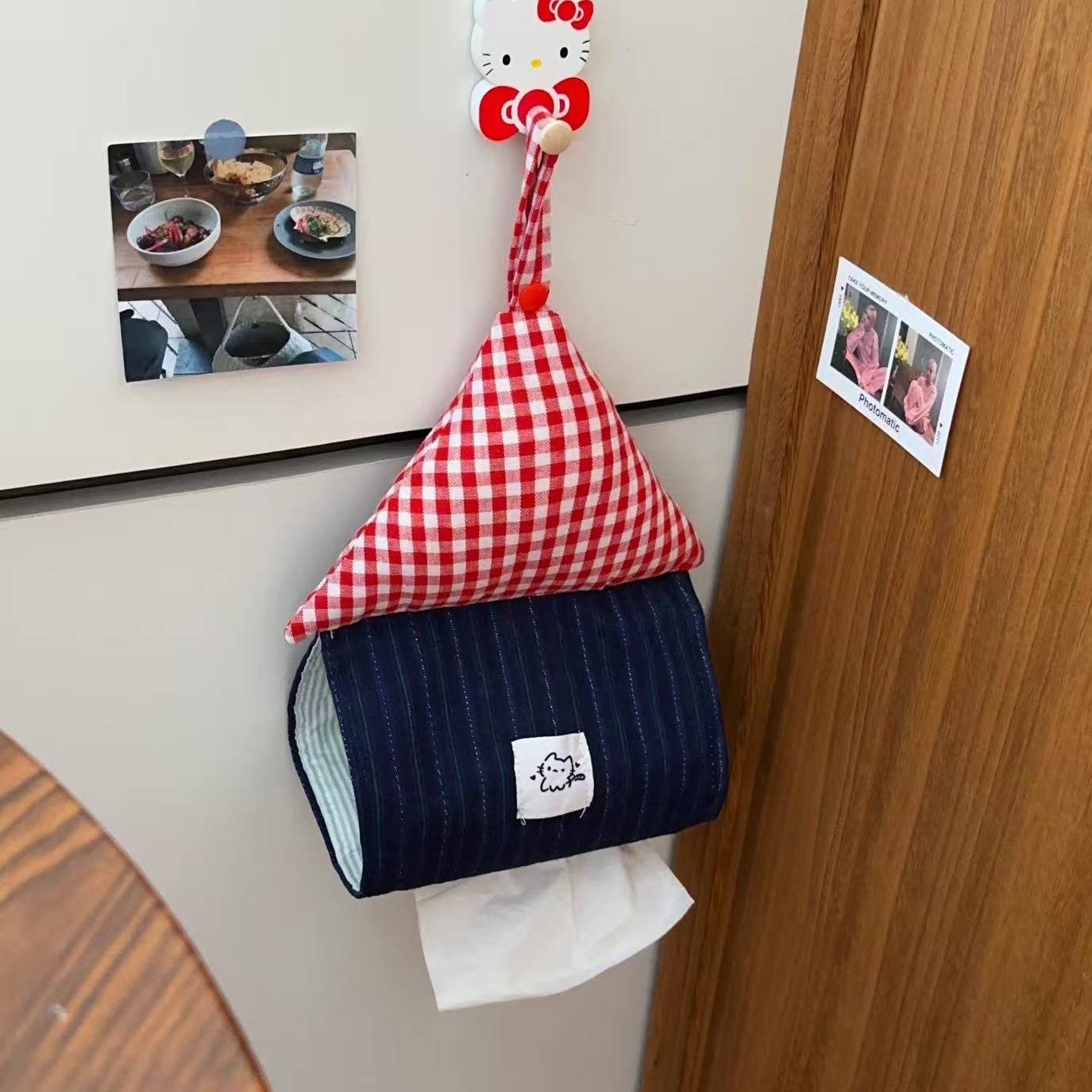 Casa pequeña creativa caja de extracción de papel dormitorio cocina doméstica caja de toallas de baño de alto valor de pared tipo bolsa de toallas de papel