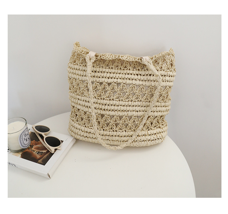 Women's Large Straw Solid Color Vacation Weave Square Zipper Straw Bag display picture 6
