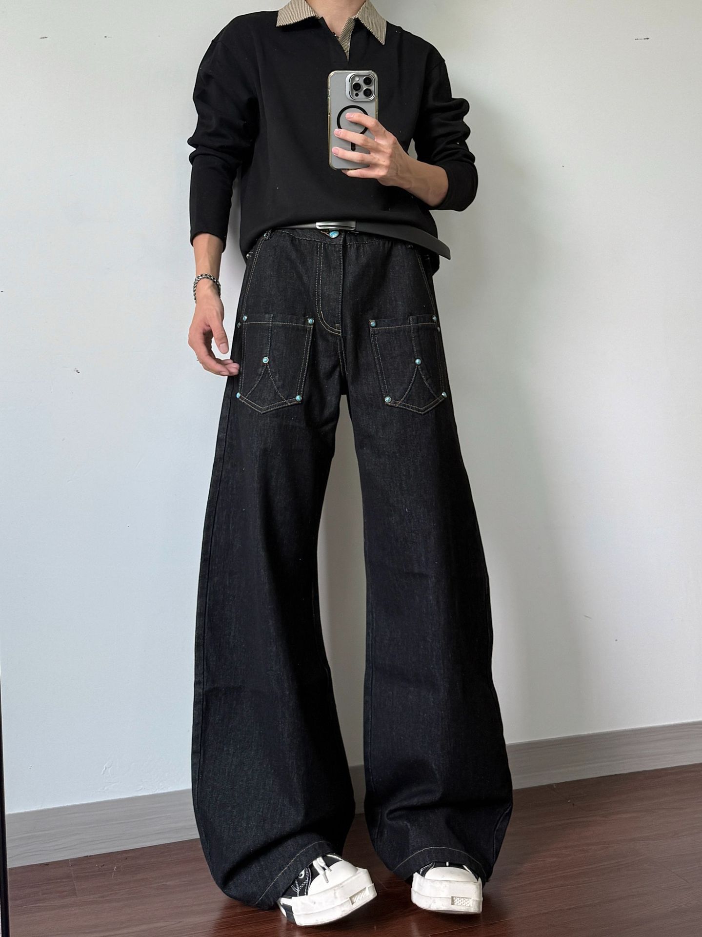 Men's Style Turquoise Studded Silhouette Black Raw Denim Flared Jeans Straight Leg Mid Waist Long Slight Stretch_voghion.com