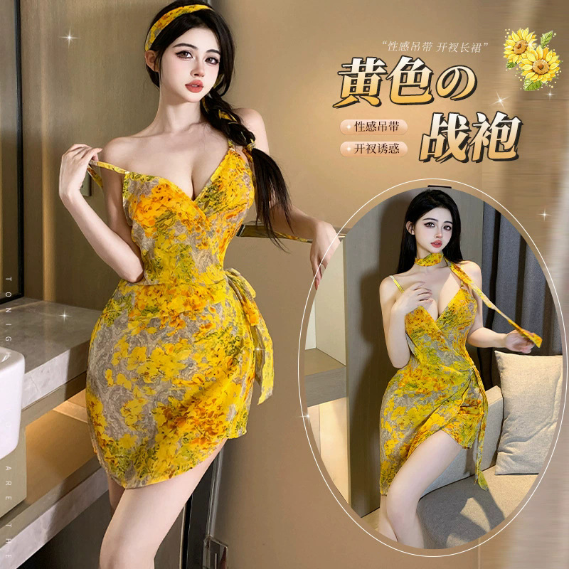 黄色战袍性感女情趣内衣少妇内衣紧身吊带激情诱惑女午夜魅力套装
