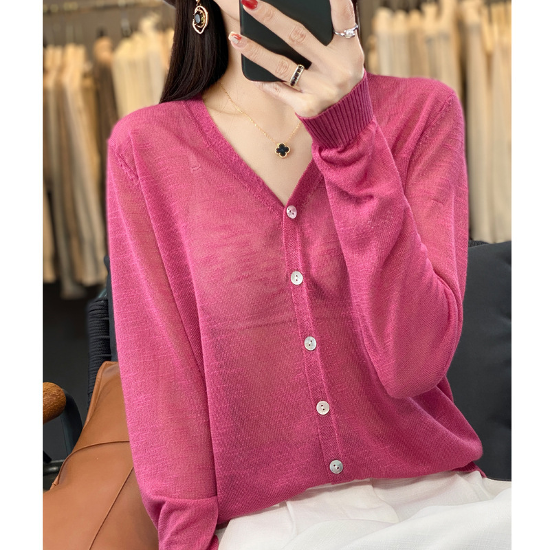 Mesh Ice Silk Micro-transparent Sunscreen Cardigan Women's Coat Pure Desire French Thin Long-sleeved Blouse V-neck Design Sunscreen Mesh Ice Silk Micro-transparent Sunscreen Cardigan Women's Coat Pure Desire French Thin Long-sleeved Blouse V-neck Design Sunscreen