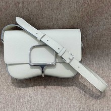 ߼ƤŮdellaμR25¿ƤƼyμбŮ