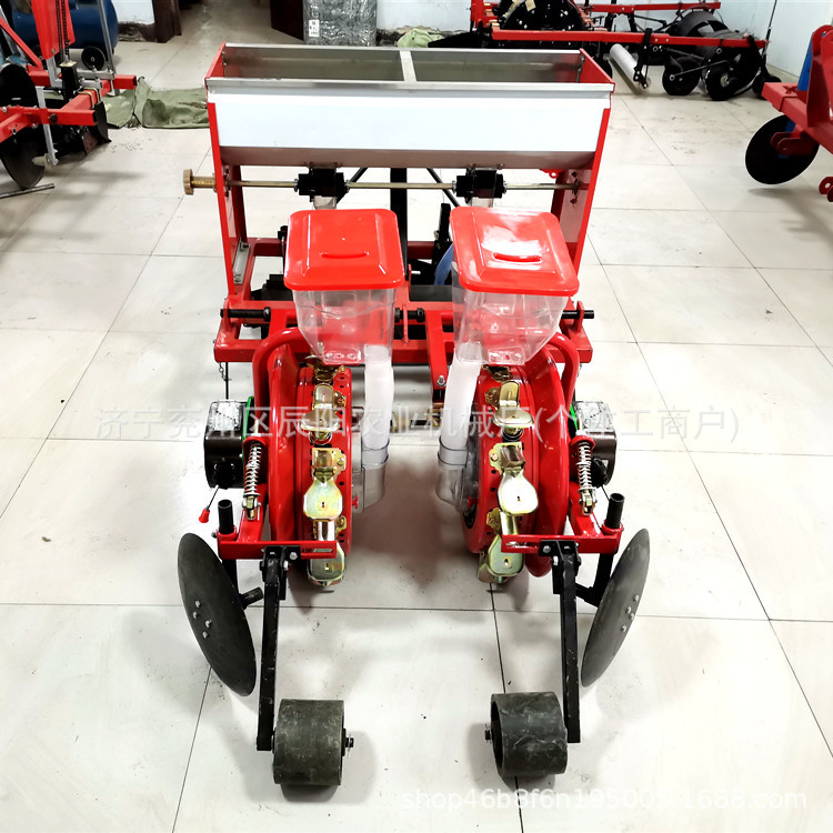 多功能谷子高粱精播机玉米花生起垄覆膜施肥精播机膜上打孔精播机