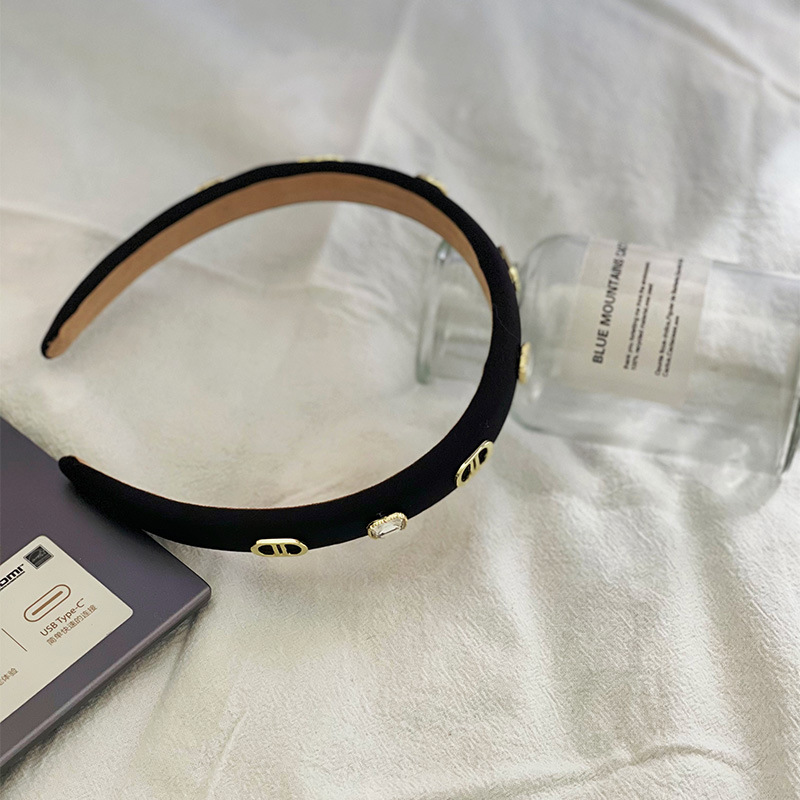 9a3e50fb519cc143ed460bba71e292