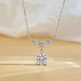 莫桑钻项饰;莫桑钻;项链