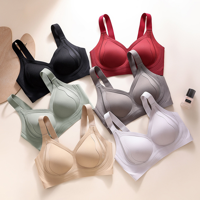Dai Xuan Na 8866 Lifting and Gathering Anti-Sagging Plus Size Seamless Fixed Cup Soft Support Bra for Women