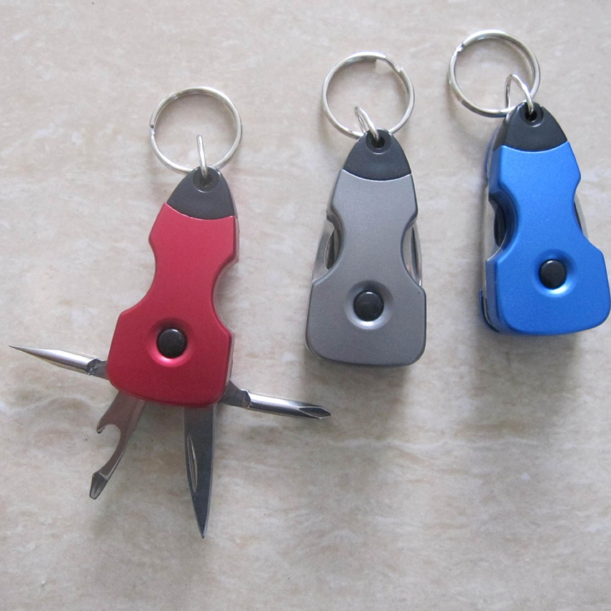 热销精品 野营折叠小刀 多功能野营小刀 促销礼品小刀