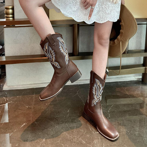 Cowboy Boots Embroidered Mid-Calf Martens Chelsea Boots Long Boots for Girls  New Arrival Direct Manufacturer Supply
