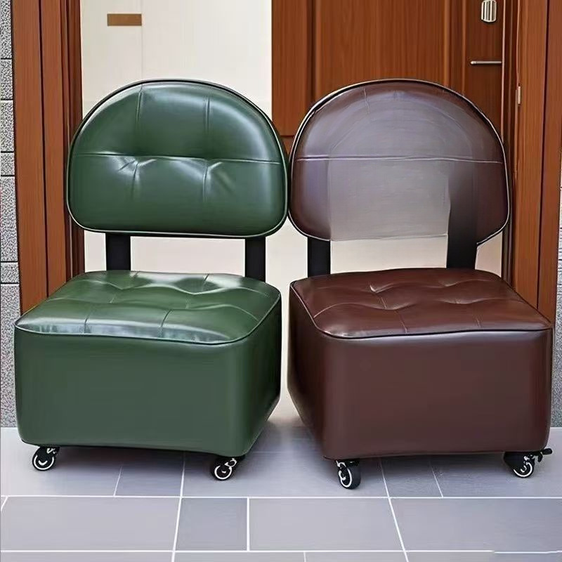 Taburete doméstico pequeño sala de estar deslizante silla de madera sólida respaldo polea giratoria taburete bajo puerta de cambio de zapatos taburete de lavado de pies rueda