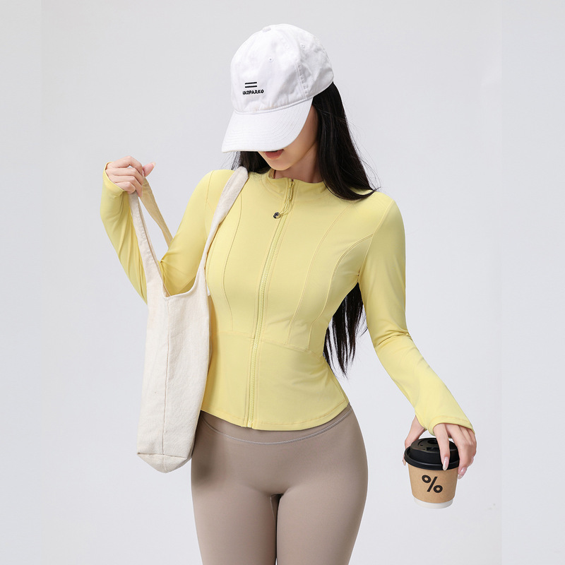 New Yoga Jacket for Women, Sports Cycling Wear, Long-Sleeved Quick-Drying Fitness Clothing, Soft and Breathable Yoga Wear, Thin and Quick-Drying