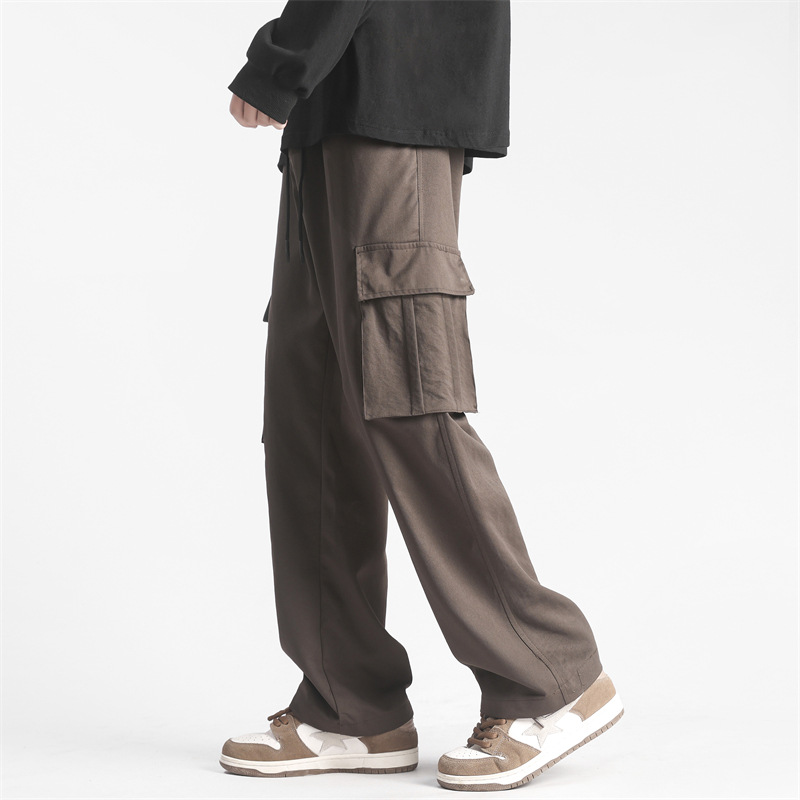Herren-Streetwear-Hose mit mehreren Taschen und trendigen Etiketten, locker sitzende Freizeithose mit weitem Bein und geradem Bein_voghion.com