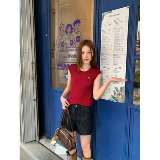 纯色百搭圆领小吊带背心女夏季修身显瘦设计感针织上衣