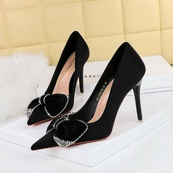 18249-H31 European and American style banquet women's shoes, high heels, slim heels, shallow mouthed pointed silk, rhinestone bow single shoes