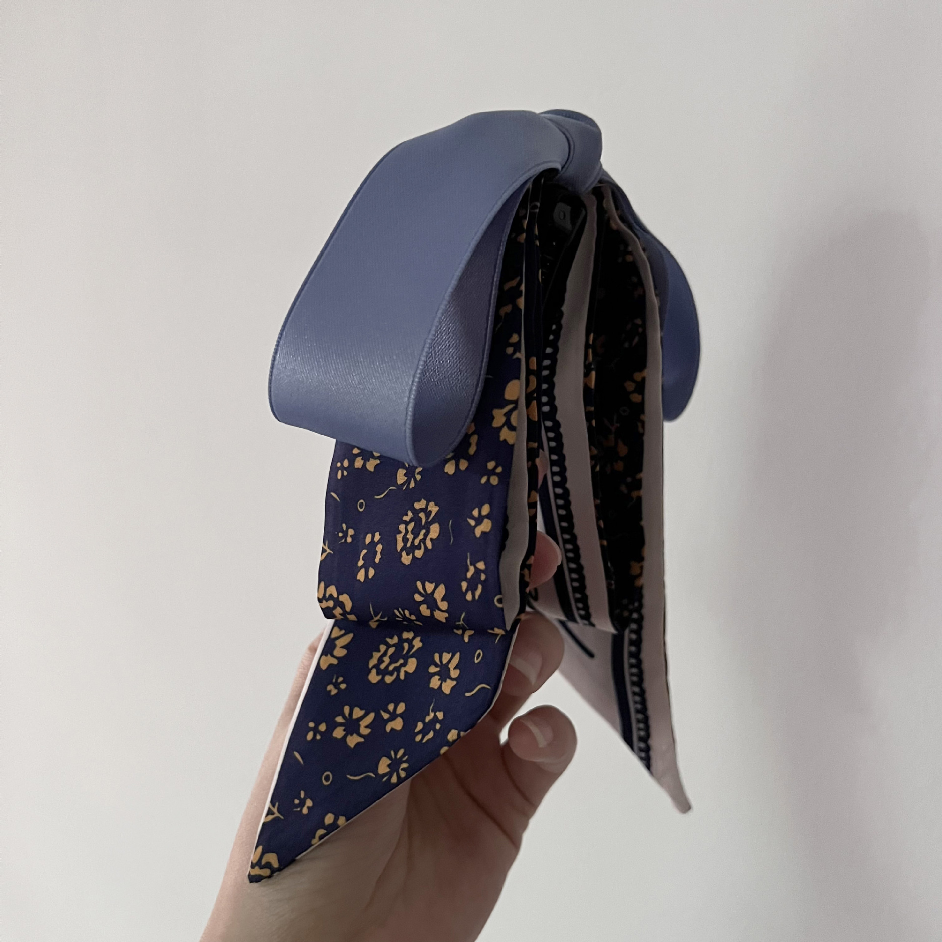 88a13d648570d4f90571bd593d1214