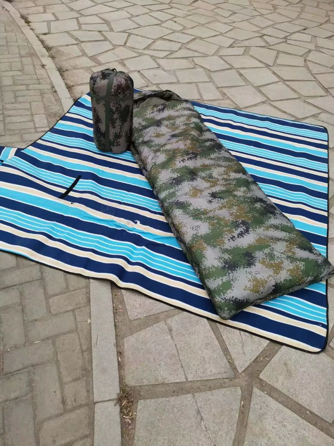 翱翔者 Camouflage теплый дорожный портативный спальный мешок, оптовая торговля