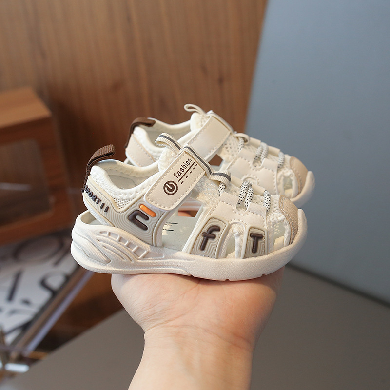 cream white / Inner length of shoe size 16 11.5cm