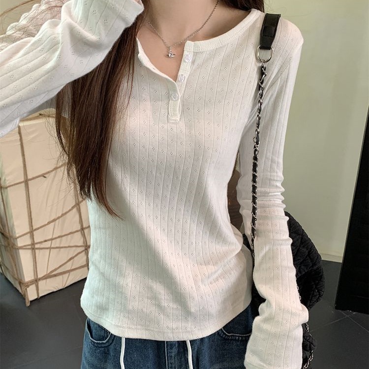 纯欲粉色正肩纽扣长袖T恤女早秋内搭打底衫修身显瘦百搭bm风上衣