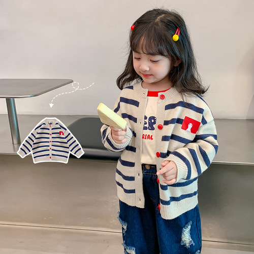  Autumn Girls' Knitted Cardigan: New Stylish Sweater and T-shirt Set in Denim for Toddlers and Young Children