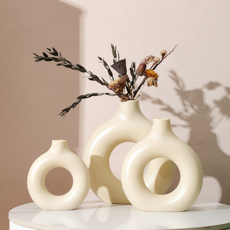Donut Plastic Vase Creative Living Room Decorations Simple Ornaments Cross-border Explosive Imitation Ceramic Flower-arranging Bottle
