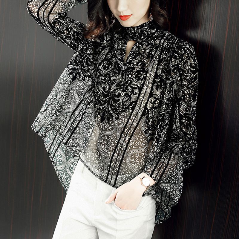 Elegant shiffon summer clothing