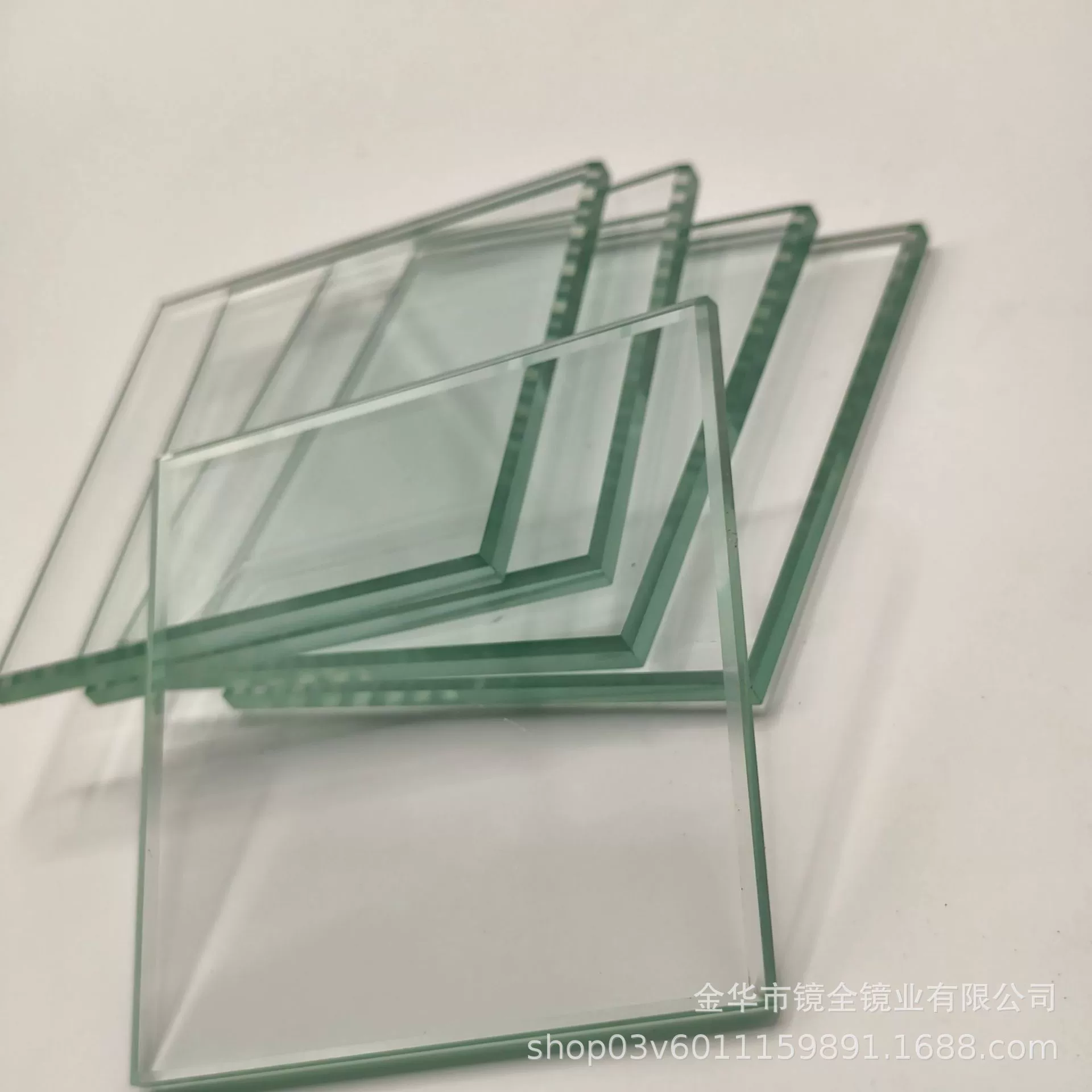 Производитель вырезает 1-5 мм квадратные плоские стеклянные листы обычные круглые ультра-белые стеклянные матовые края для глубокой обработки