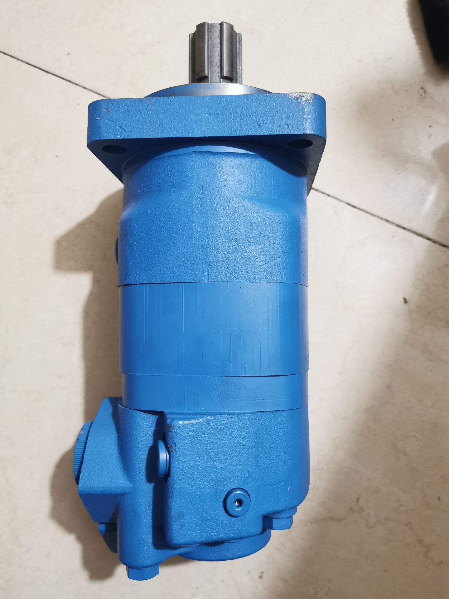 美国VICKERS威格士摆线液压马达K6K-245612-1011