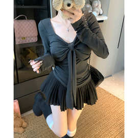品牌折扣大码女装春季新款纯欲风系带蝴蝶结长袖T恤修身显瘦方领